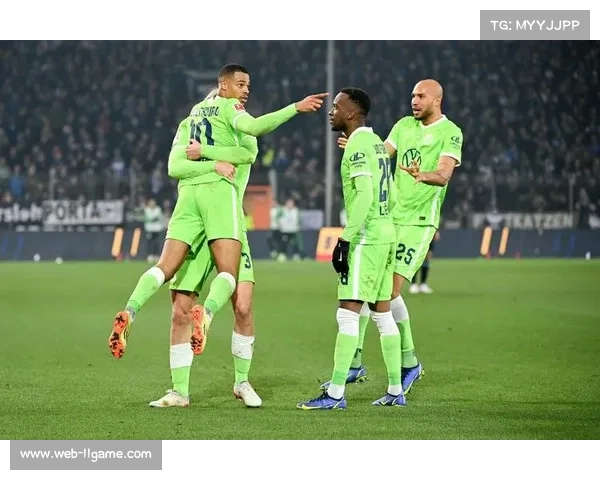 沃尔夫斯堡2-1逆转门兴格拉德巴赫，温德双响